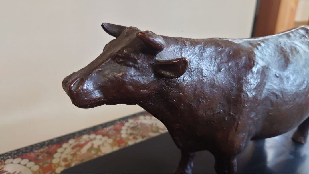 高岡美術鋳芸　鋳造和牛