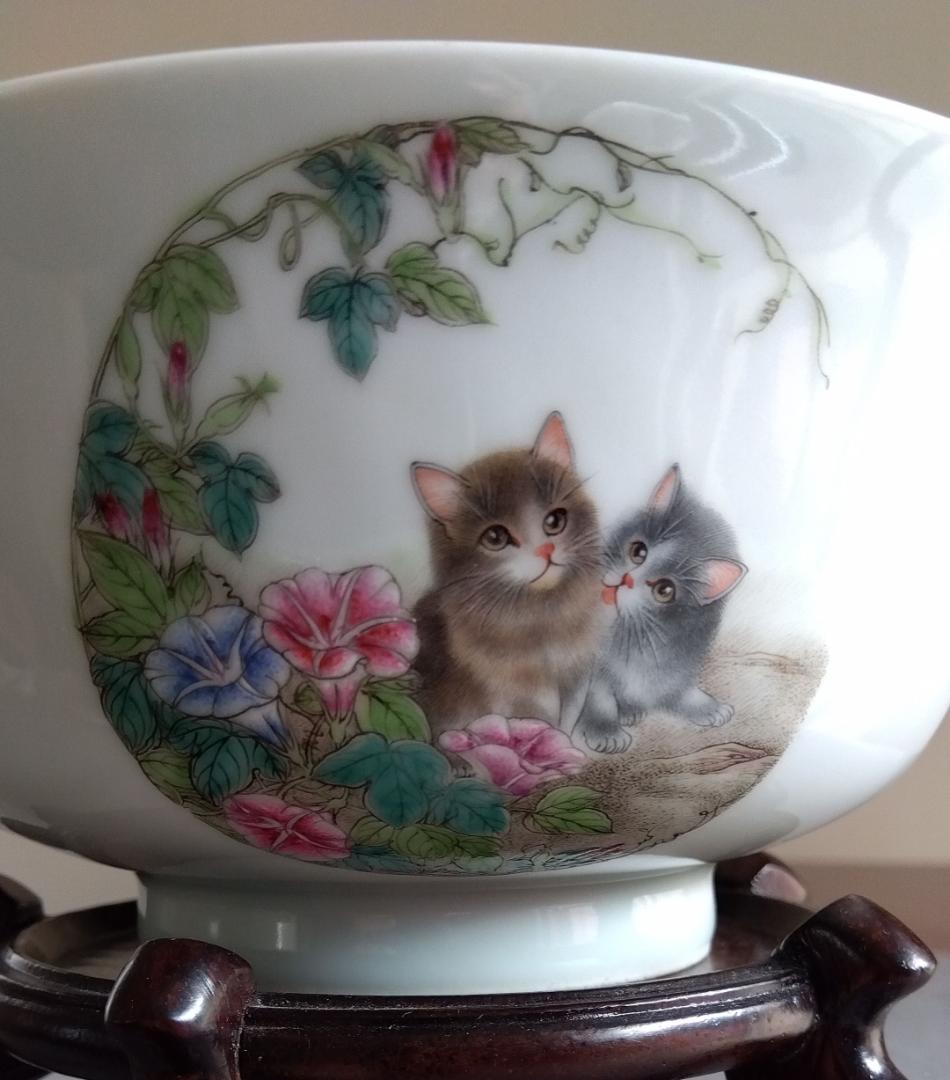 中國古陶磁器　景徳鎮窯　洪厚福先生：静遠堂製　微細描写猫４姿体椀