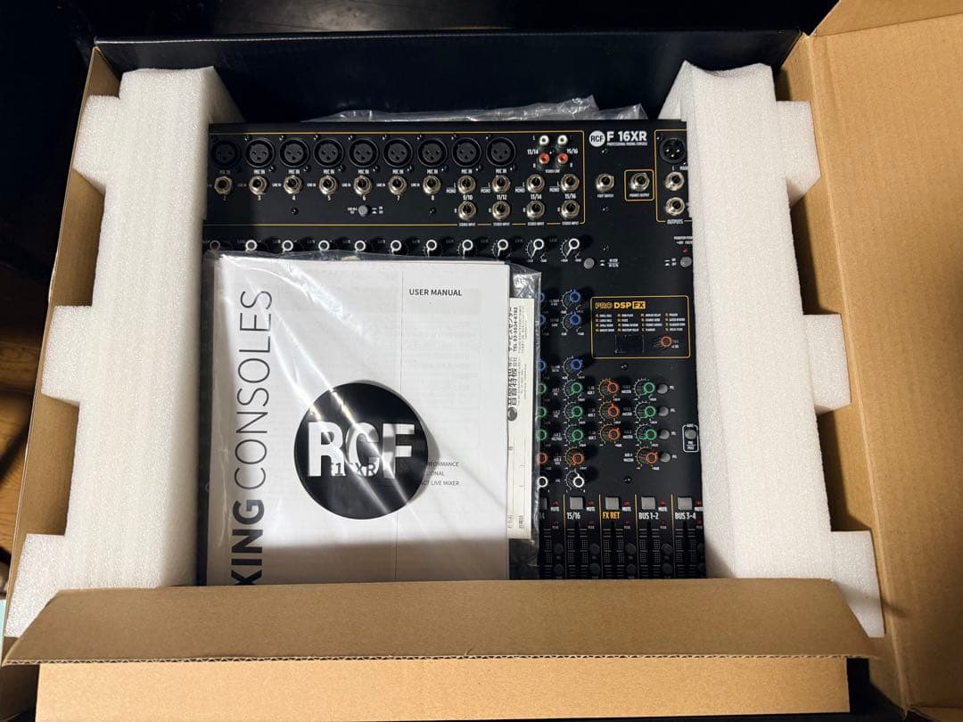 RCF F16XR 16chアナログミキサー USED保証有り