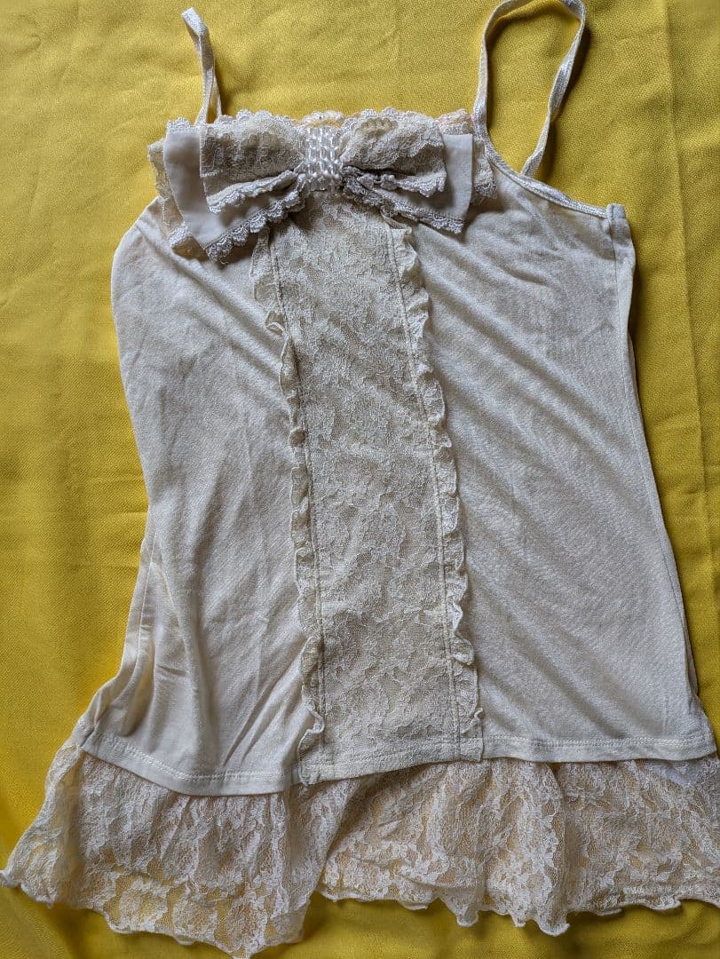 リボン付きタンクトップ（ベージュ・黒）6枚セット