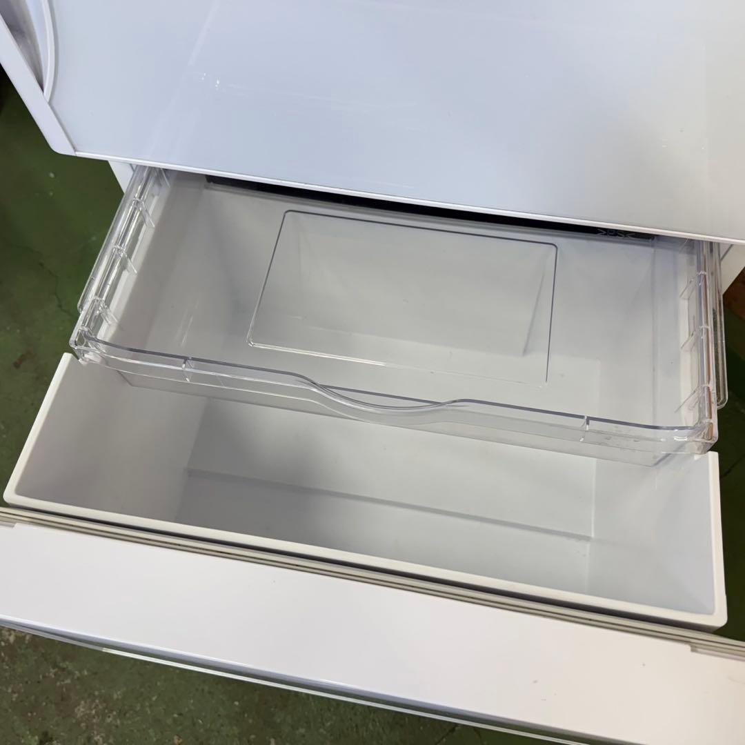 318送料設置無料 日立　自動製氷機能付き大型冷蔵庫　375L 3ドア