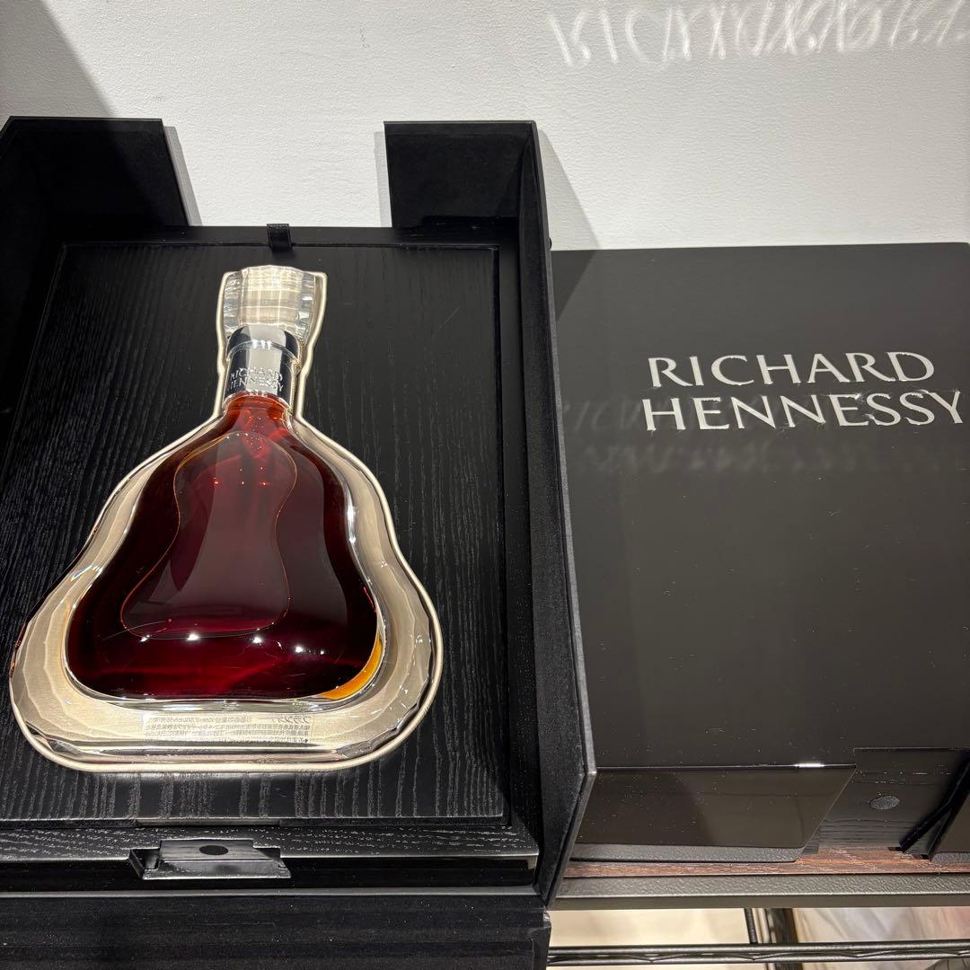 RICHARD HENNESSY ブランデー 750ml