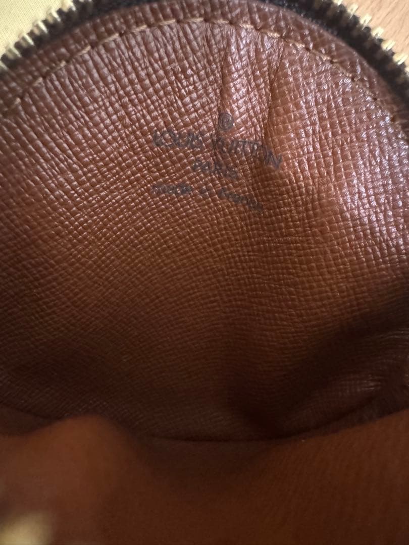 LOUIS VUITTON ヴィトン　小銭入れ　ケース　ポルトモネロン