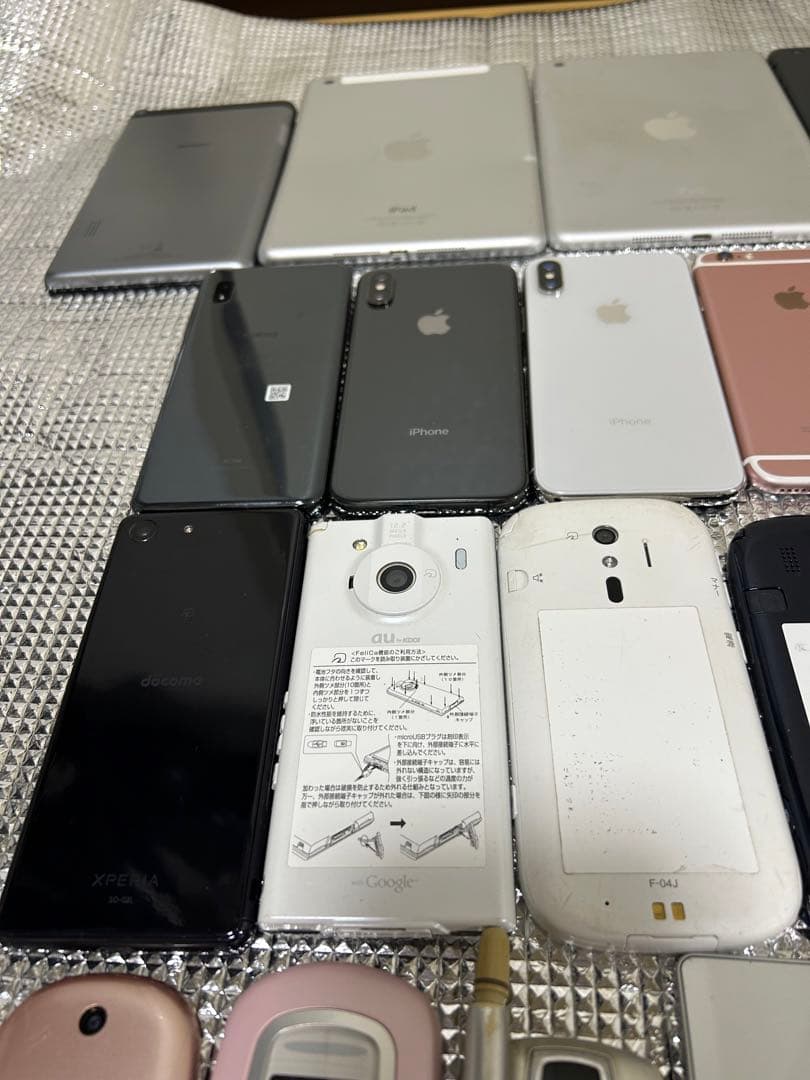 iPhone iPad 電話　ガラケー　スマホ本体　26台セット　ジャンク品