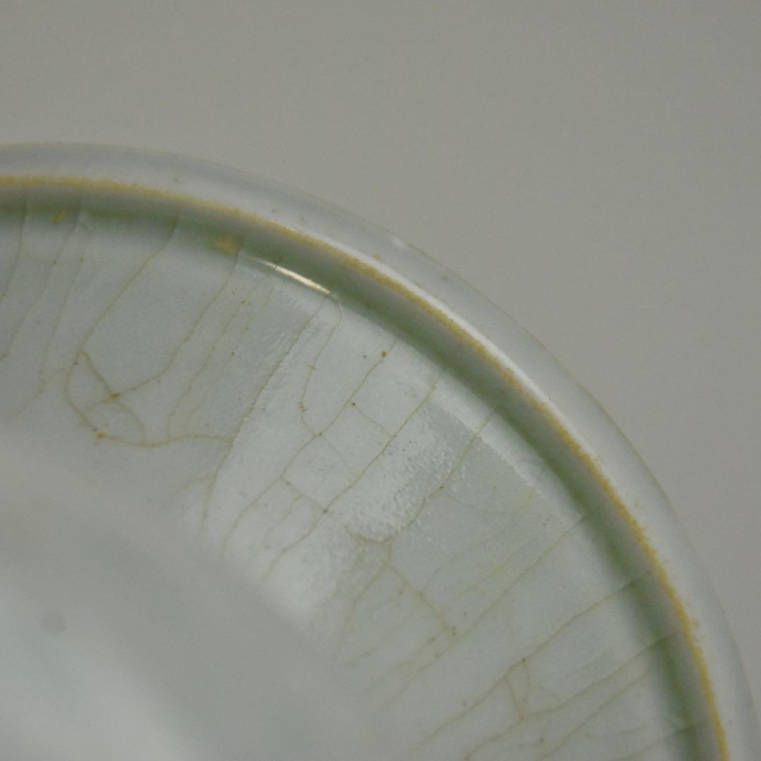 北宋　景徳鎮　青白磁　蓮華文瓶　中国陶磁器