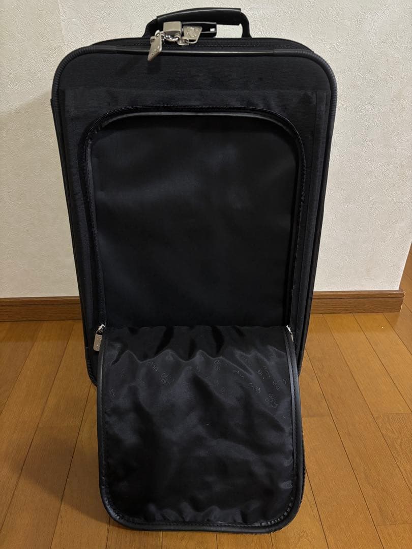 ディズニー　ミッキー　キャリーケース　布製　スーツケース