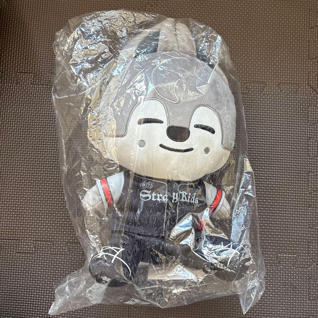 straykids バンチャン　ぬいぐるみ