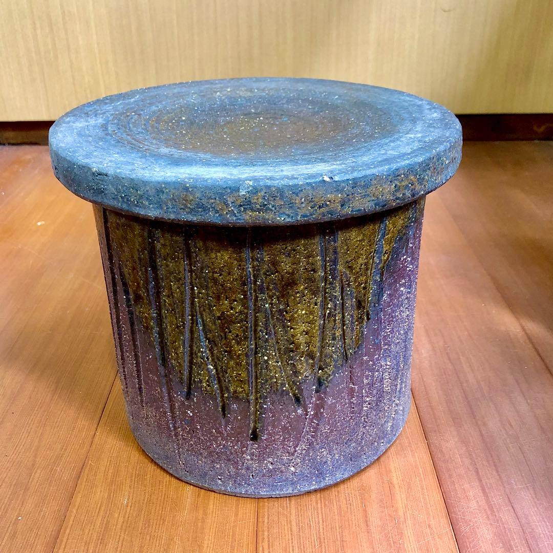 土地の風合いと紫茶色のグラデーション 花台 テラスチェア テーブル 日本伝統工芸