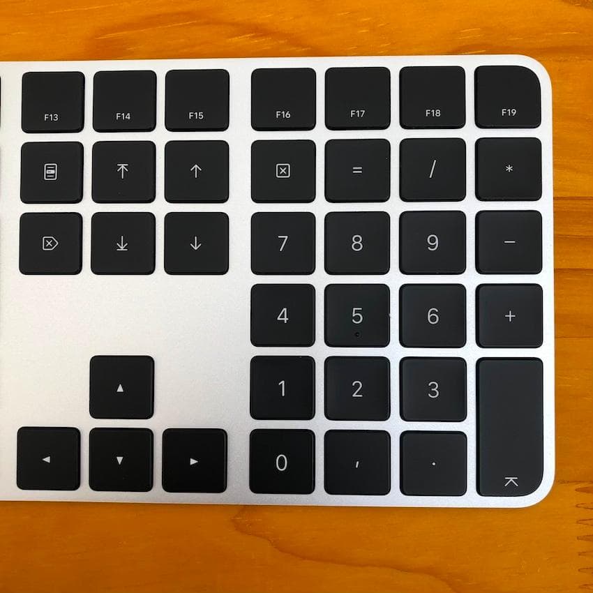 極上品｜BLACK ｜USB-C｜Touch ID｜Magic Keyboard