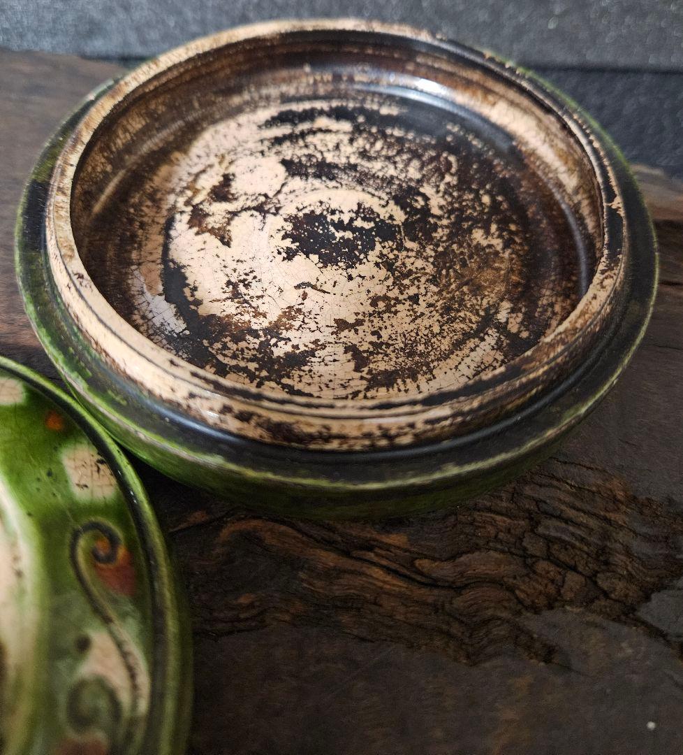 中国古美術　中国古陶磁器　中国古玩　明代　緑交趾　三彩　陽刻浮彫　鳳凰図　香合