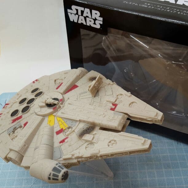 プライズ ミレニアムファルコン リペイント スターウォーズ
