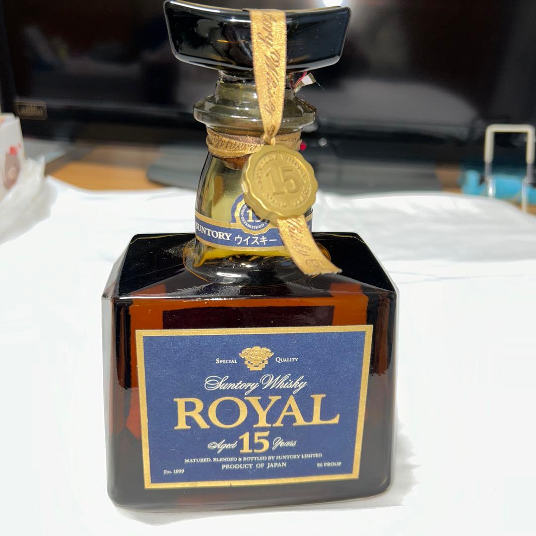 サントリー ウィスキー ローヤル プレミアム 15年