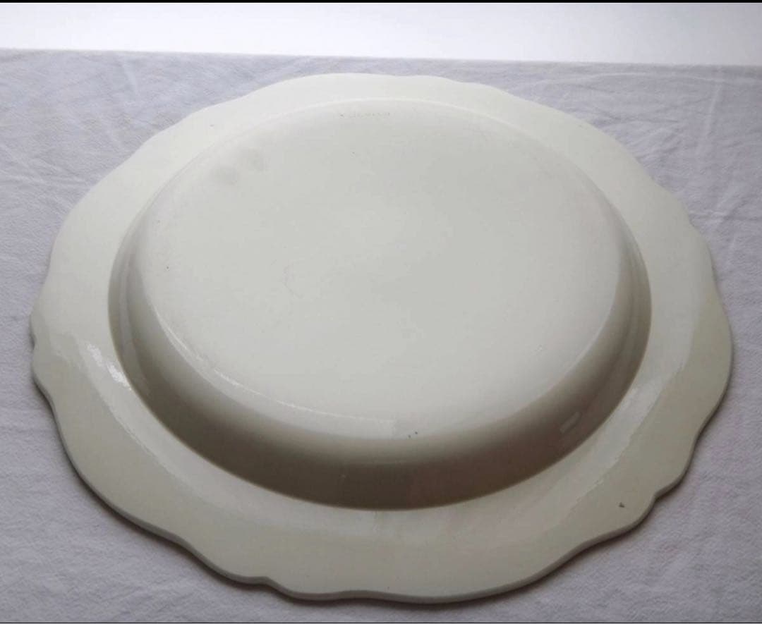 大きいサイズの初期ウェッジウッド　花リム皿 19世紀 ◆ アンティーク プレート