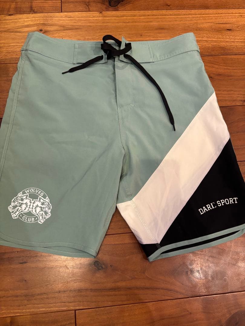 DARC SPORTS サーフパンツ　ダルクスポーツ　30インチ　フィジーク