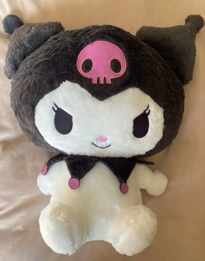 ビッグKuromi マイメロディ ぬいぐるみ スカル帽子 50cm