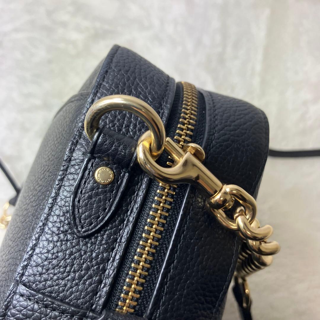 美品✨コーチ カメラバッグ シボ革 チェーン ゴールド金具 ショルダーバッグ 黒