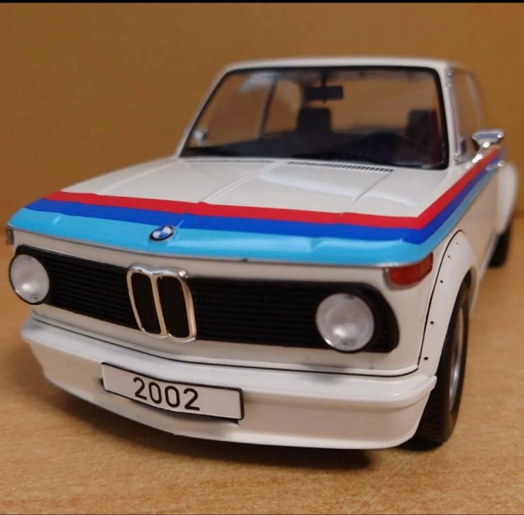 BMW 2002 Turbo 1:18 スケールモデルカー