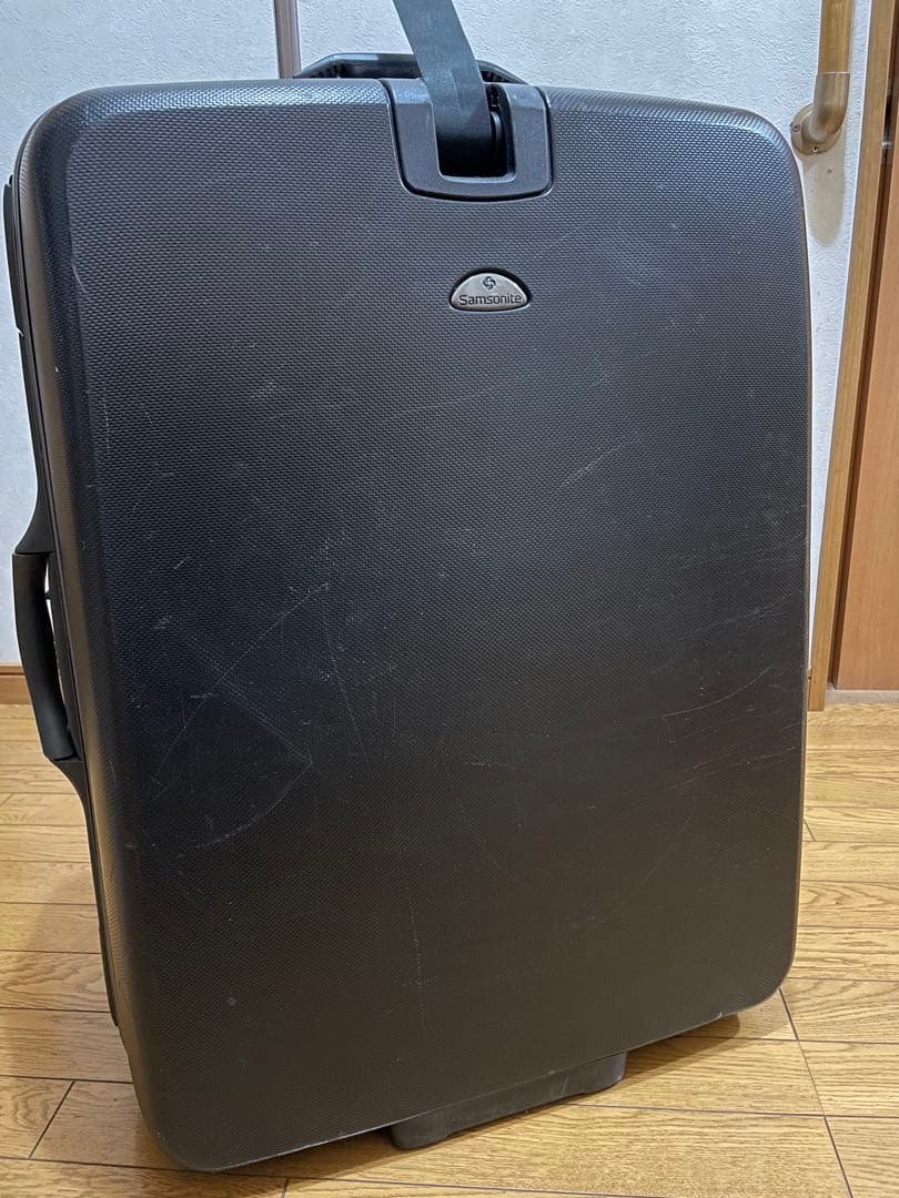 値下スーツケース　キャリーケース　2L 旅行カバン　サムソナイト大型　10日間〜