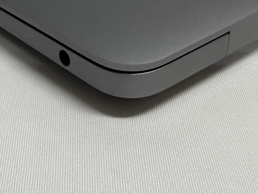 MacBookAir 2020 M1 8GB 512GB 13インチ