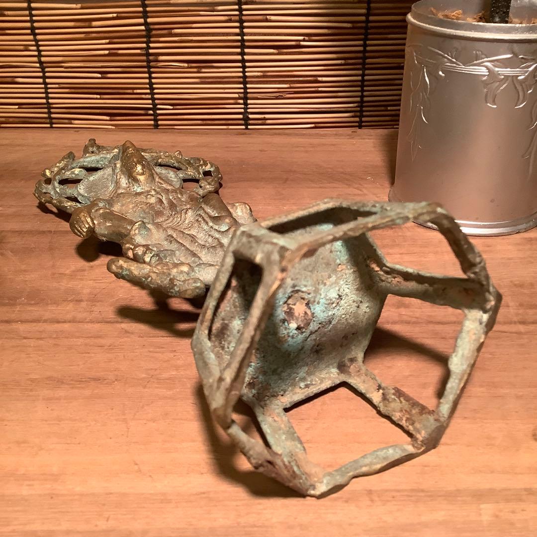 中国・大唐期「秘仏・観自在菩薩坐像」唐王朝・中国大唐国・六角座・￼￼鍍金青銅