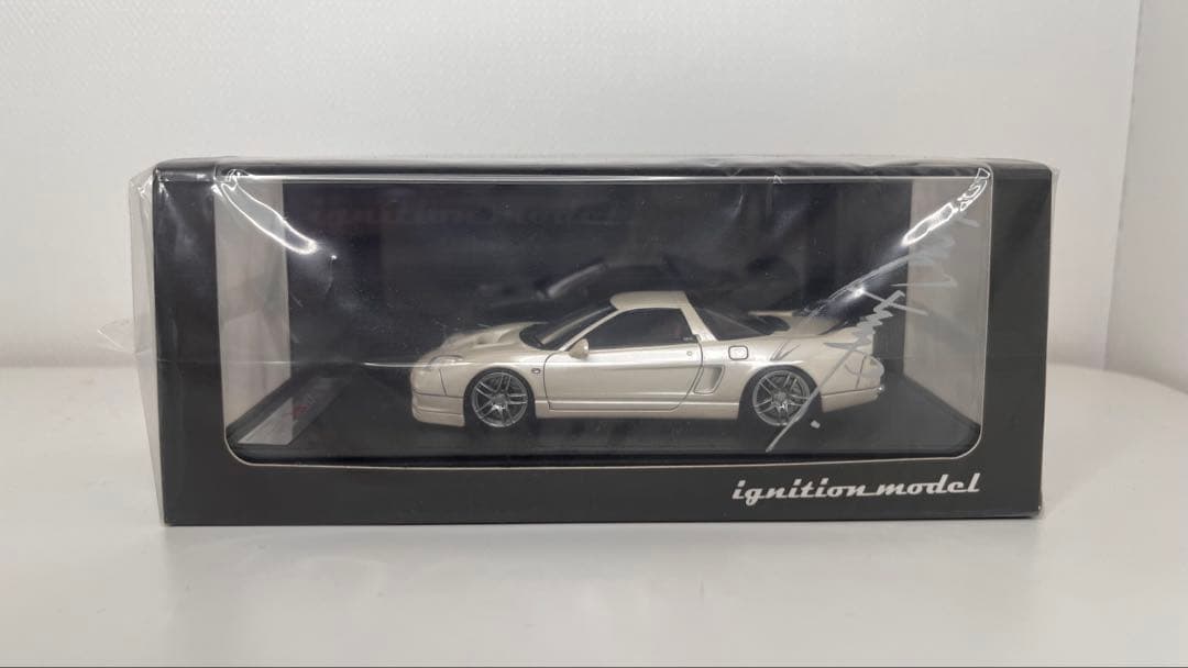 ignition.model NSX ホワイト 1/64