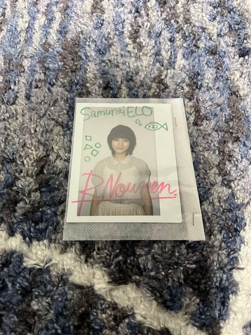 能年玲奈　のん　直筆サイン入りチェキ