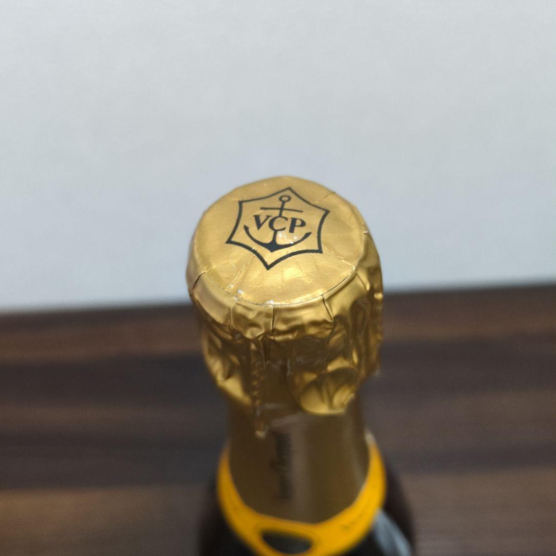 ヴーヴ・クリコイエロー＆モエシャンドンネクターアンペリアルロゼ750ml２本