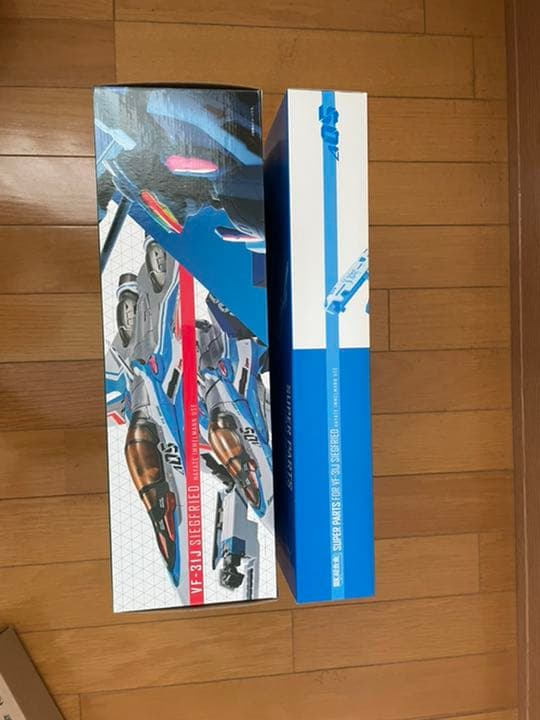 【レア商品】DX超合金マクロスデルタVF-31Jジークフリード(ハヤテ機)セット