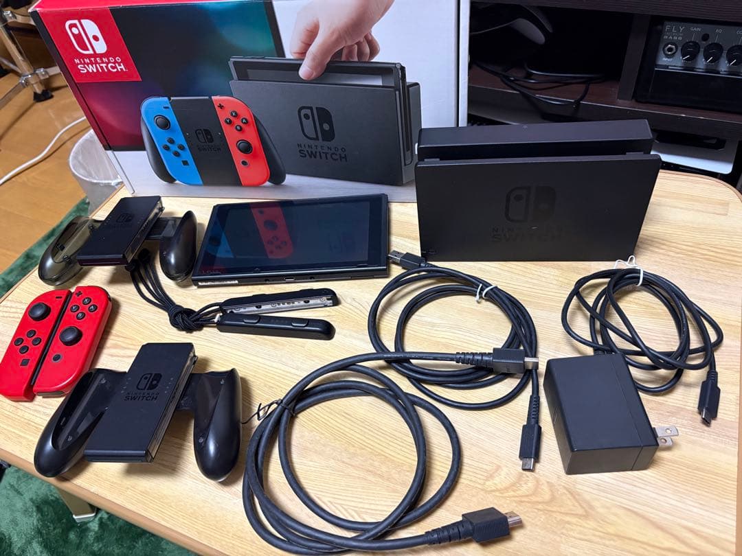 【ルーシェさん専用】Nintendo Switch