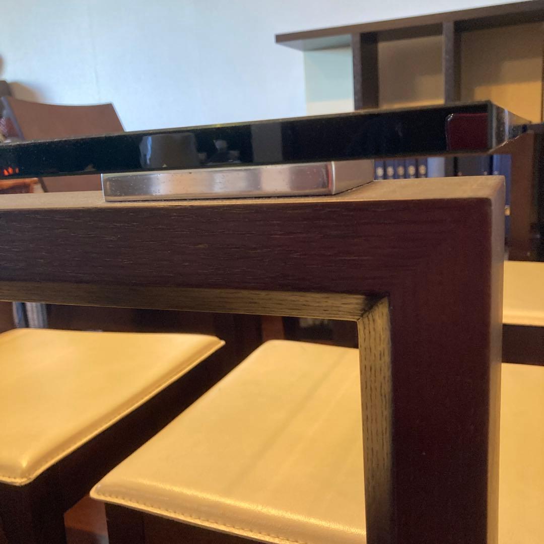 a-flat ガラス製ダイニングテーブル セット　4人用《モダン／オシャレ》