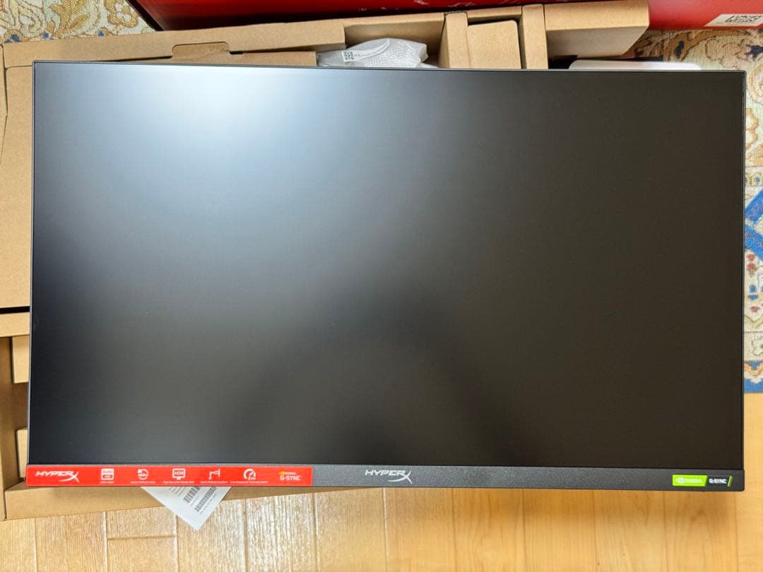 モニターアーム付きゲーミングモニター HyperX Armada 27 QHD