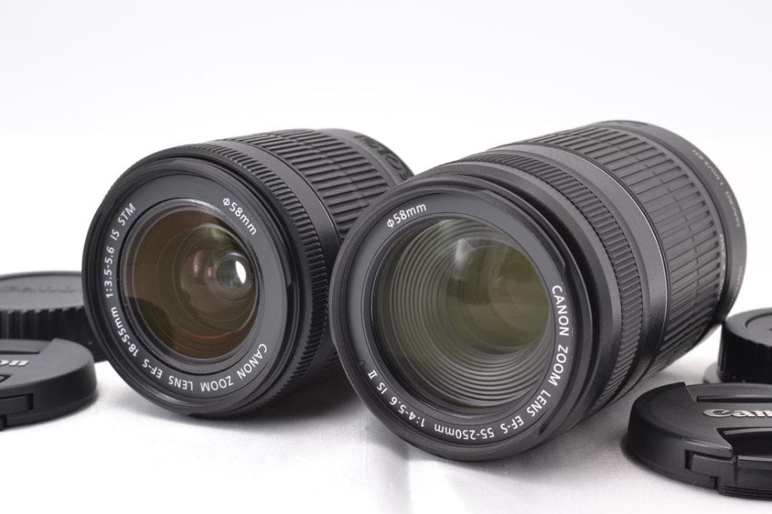 ■ 美品 ■ キャノン　Canon Kiss X7 ダブルズームキット 元箱有