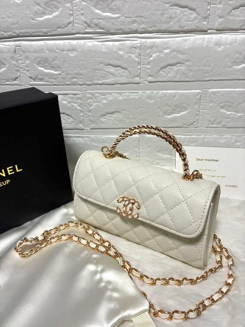 キルティング ショルダーバッグ　ノベルティ