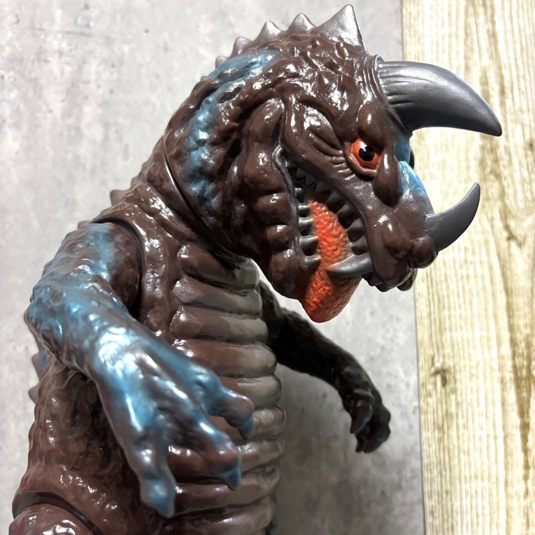 まんだらけ 『轟唸怪獣ゴーラス』1期 ハンサムタロウエム ソフビ インディーズ