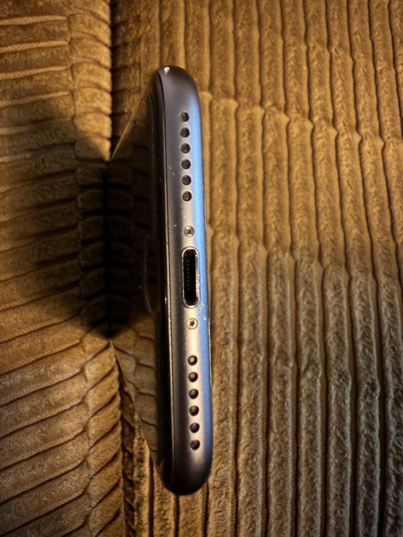 Apple iPhone 8 スペースグレー 64gb