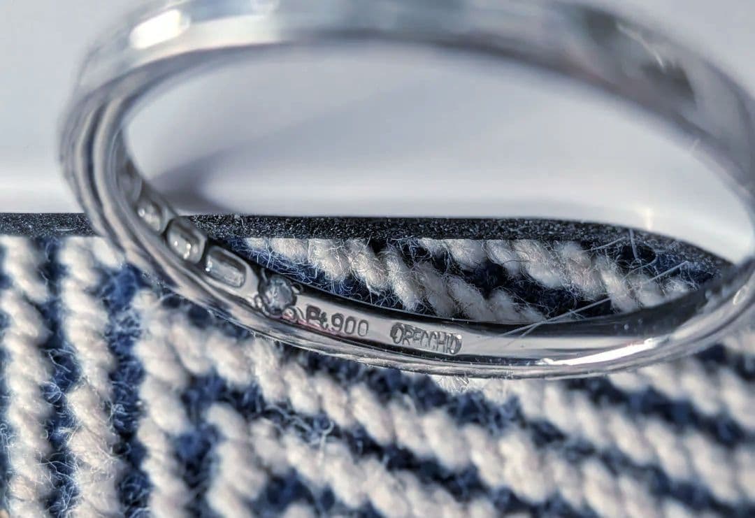 ORECCHO PT900 0.30ctバケットカットダイヤ プラチナリング