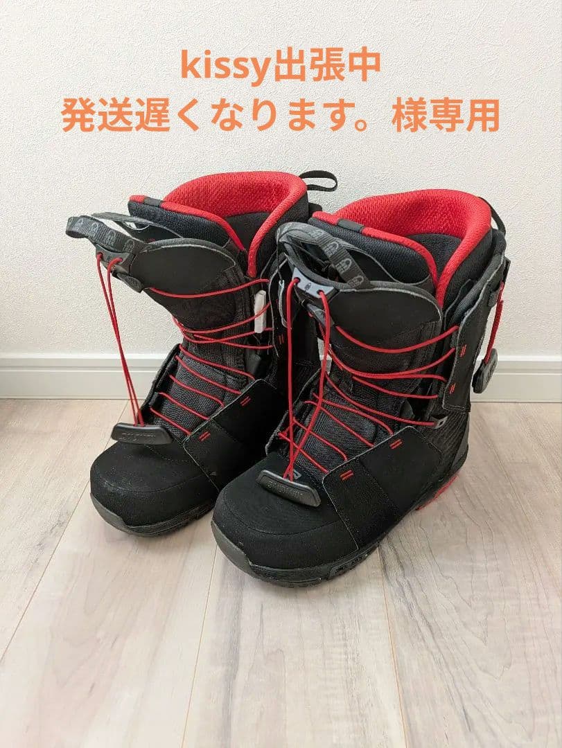 クリスマス特価　サロモン ダイアログワイド 27.5cm 手袋・ケースプレゼント