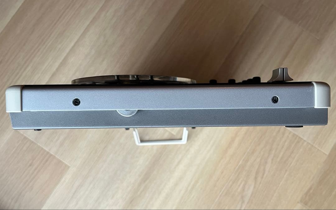 ⑥Vestax VCI-300 DJコントローラー