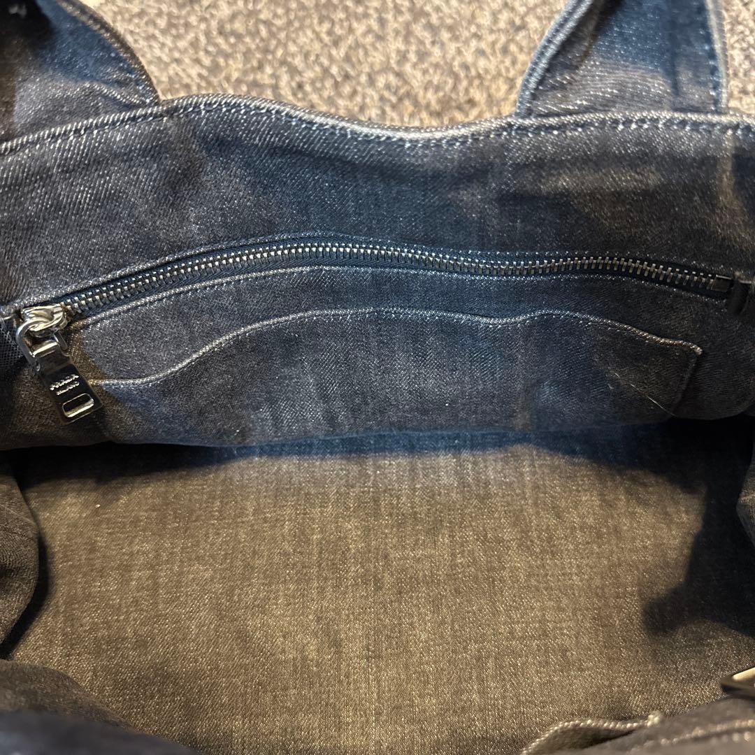 PRADA スタッズ付きデニムハンドバッグ　カナパ