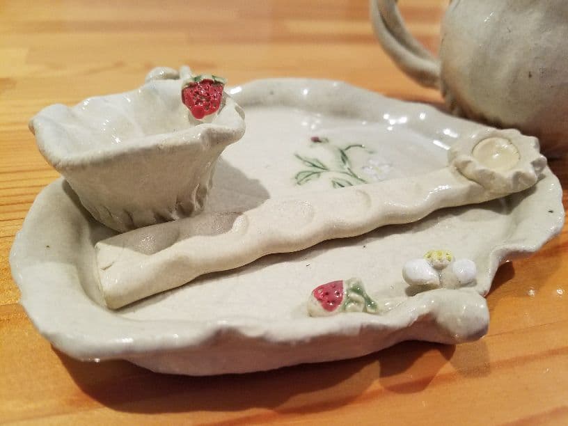 イチゴモチーフコーヒーカップ