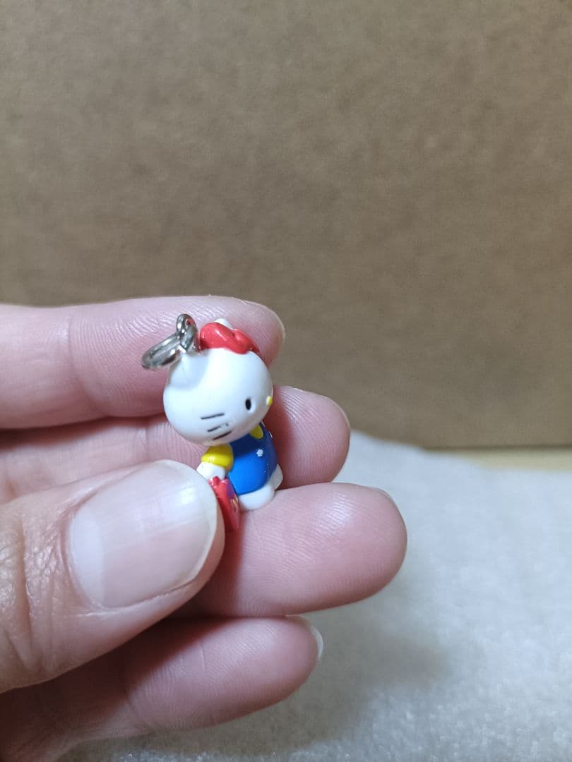 ゆ*リ様 ハローキティ キーホルダー 8個セット