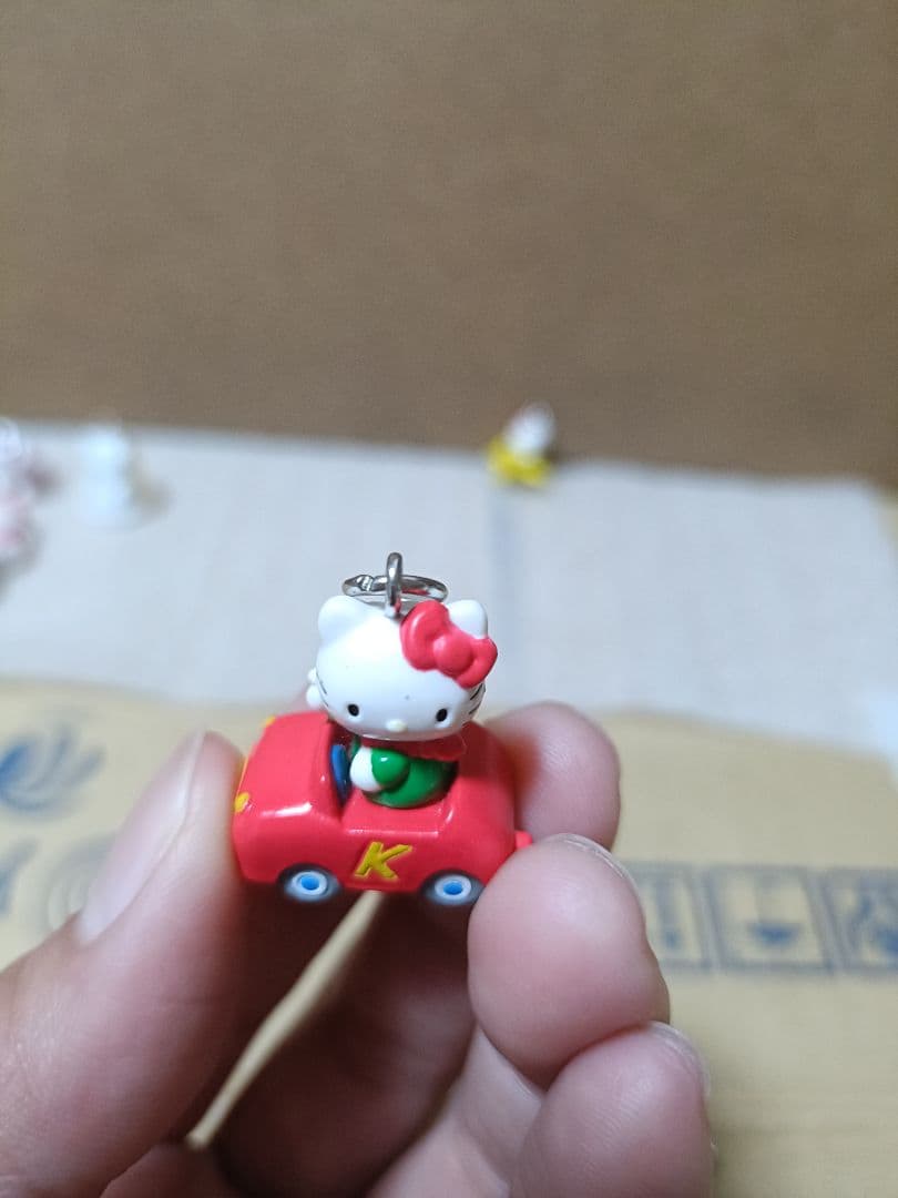 ゆ*リ様 ハローキティ キーホルダー 8個セット