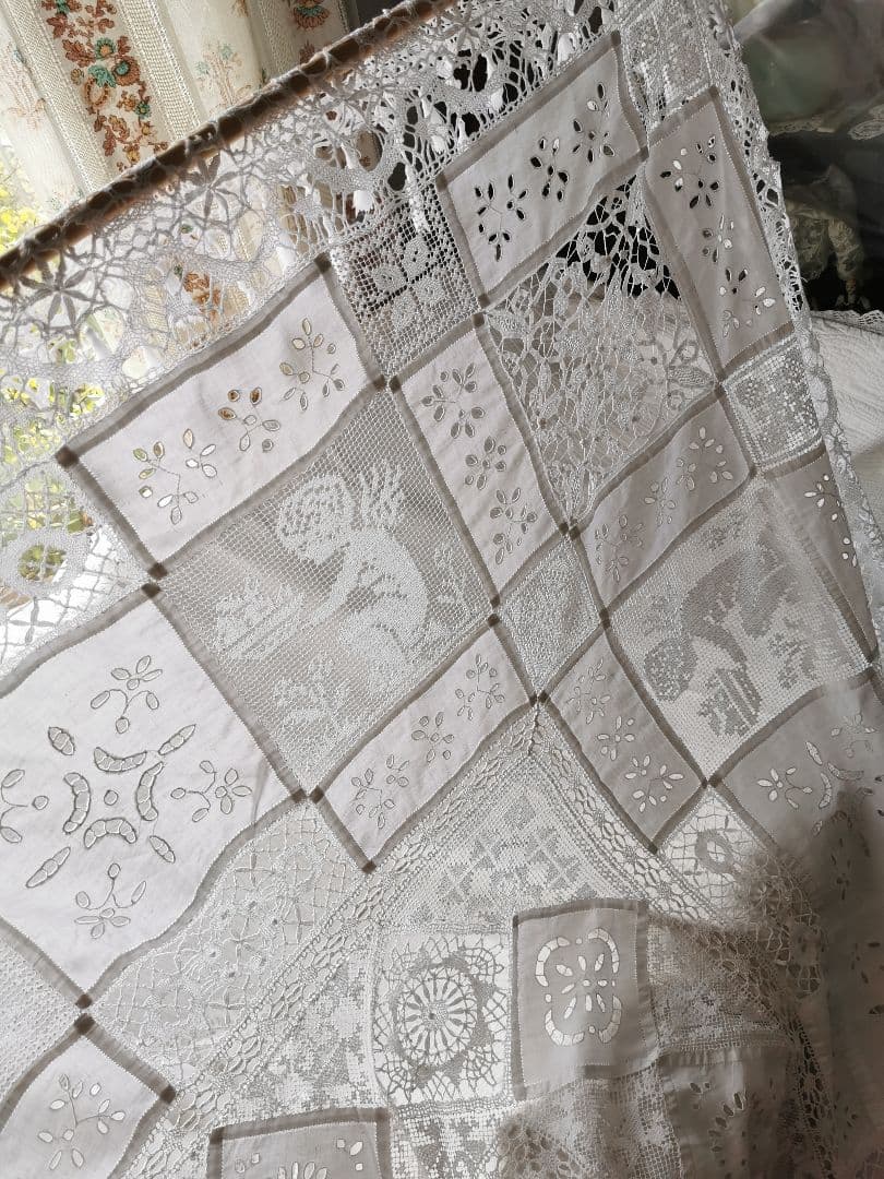 画像追加✛アンティーク 天使騎士フィレレース アイレット パッチワーク大判クロス