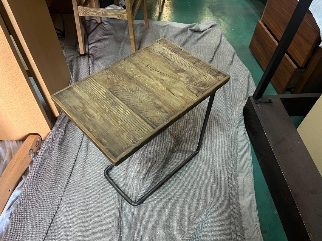 【CRASH GATE(クラッシュゲート)】チャイⅡサイドテーブル ①