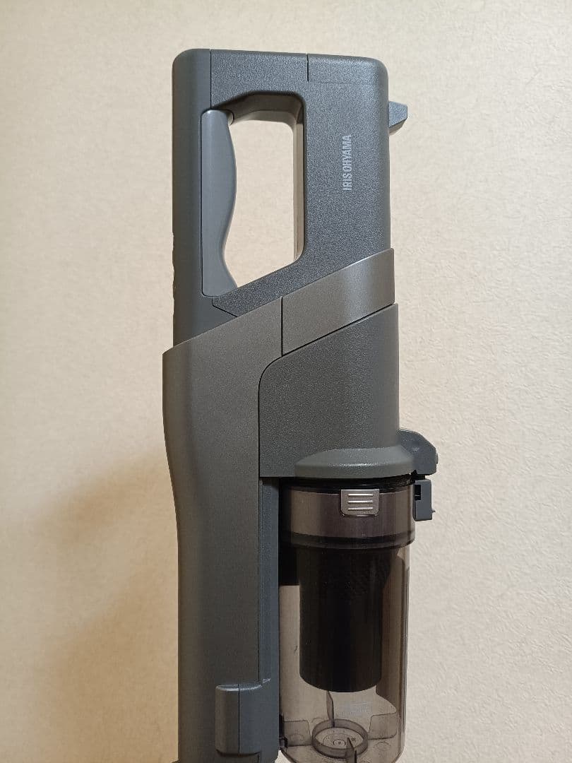 アイリスオーヤマ 充電式サイクロンスティッククリーナー SCD-210P-H