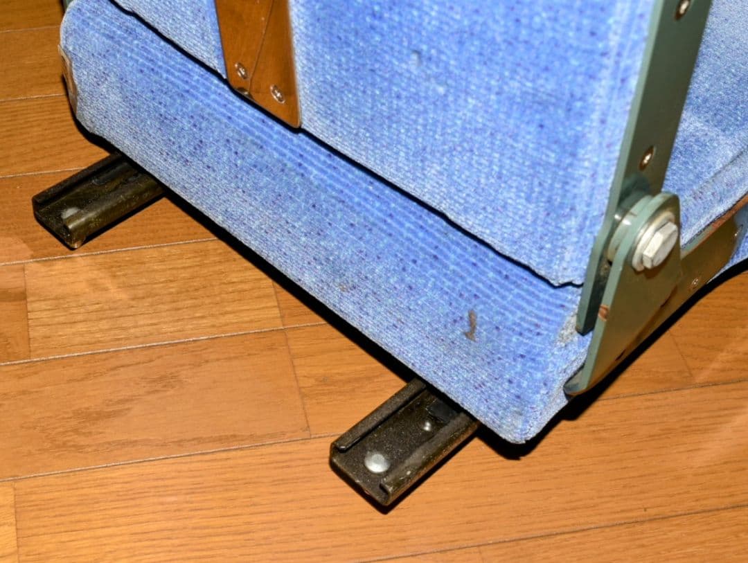 JR東日本 205系メルヘン【京葉線・日光線・宇都宮線　運転席椅子】