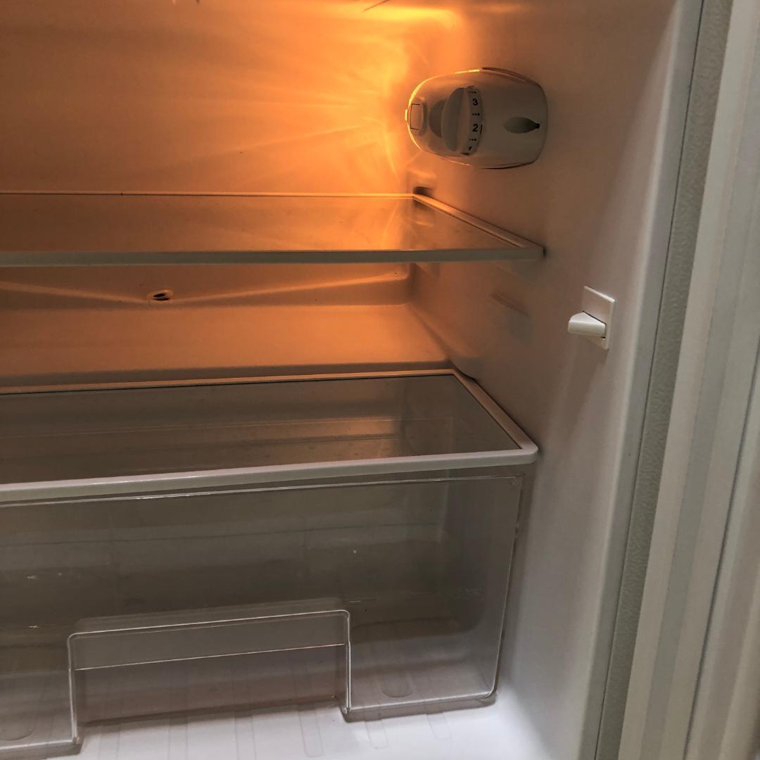 送料無料【美品 冷蔵庫 ヤマダ 2022年YRZ-C09H1 250806-8