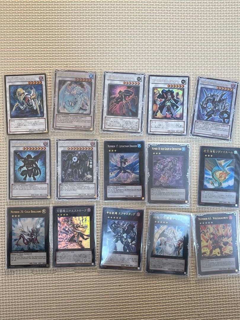 【引退品】遊戯王カード 大量まとめ売り＋デッキ複数