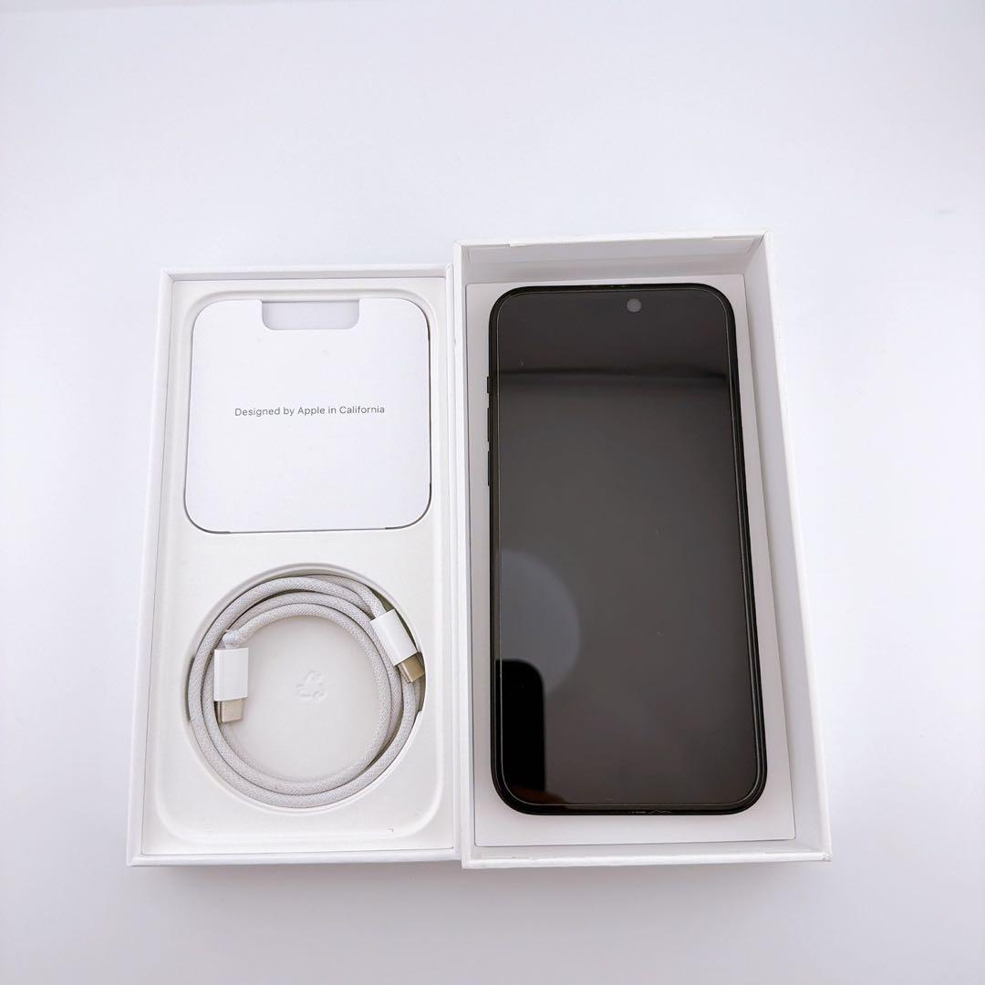 Apple iPhone 15Plus 128GBブラック 本体 充電ケーブル付