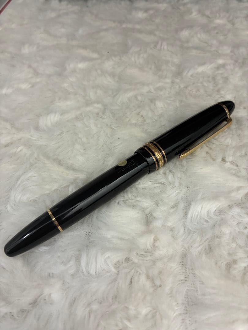 Montblanc 万年筆 黒